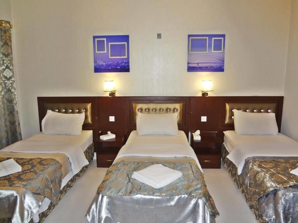 Al Sabkha Hotel Дубай Екстер'єр фото